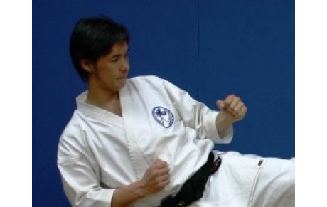 Historique de kazutaka Otsuka