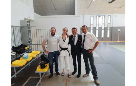 Deuxième Dan pour Valentine